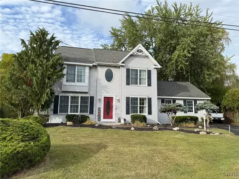 132 Cherry Ln, Sherrill, NY 13461