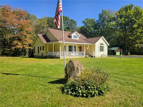 2929 Powell Rd, Vienna, NY 13308