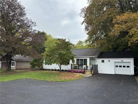 226 E Main St #226, Elbridge, NY 13060