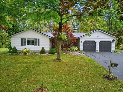 28 Coho St, Pulaski, NY 13142