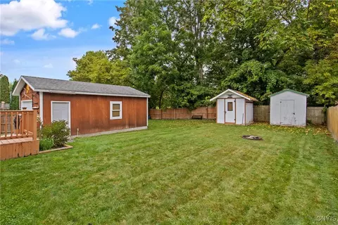 Exterior - 42 Davis St, Schroeppel, NY 13135 photo 4 of 4