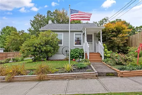 Exterior - 42 Davis St, Schroeppel, NY 13135 photo 1 of 4