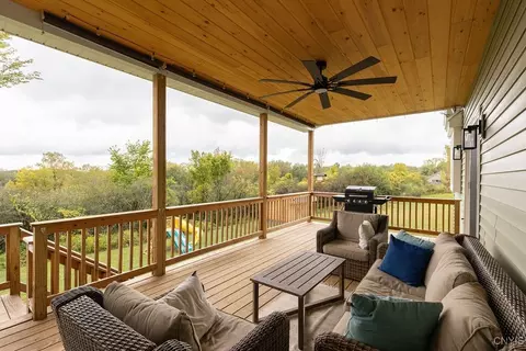 Exterior - 6531 Beech Rd, Sennett, NY 13021 photo 4 of 5