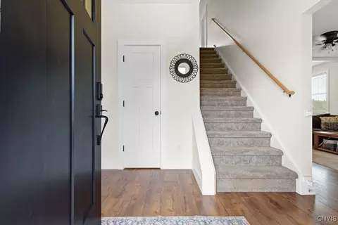 Entry Way - 6531 Beech Rd, Sennett, NY 13021 photo 1 of 4