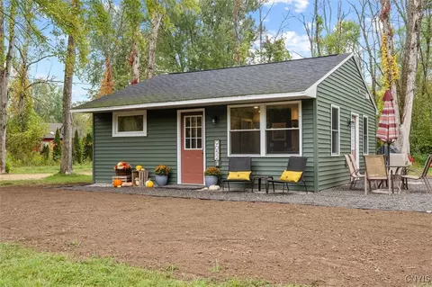 9052 Edward Ohara Ave, Lenox, NY 13032