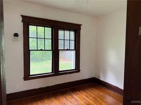 Bedroom - 326 Coolidge Ave, Syracuse, NY 13207 photo 5 of 5