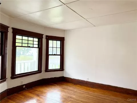 Living - 326 Coolidge Ave, Syracuse, NY 13207 photo 2 of 3