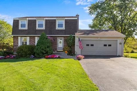 4484 Frank Gay Rd, Marcellus, NY 13108