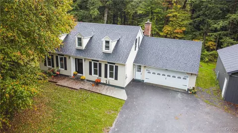 7474 Fox Rd, Trenton, NY 13304