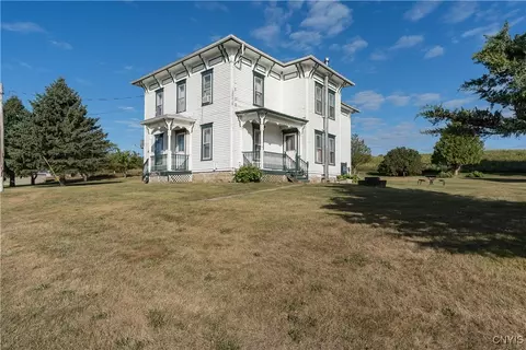 3069 County Route 6, Hammond, NY 13646