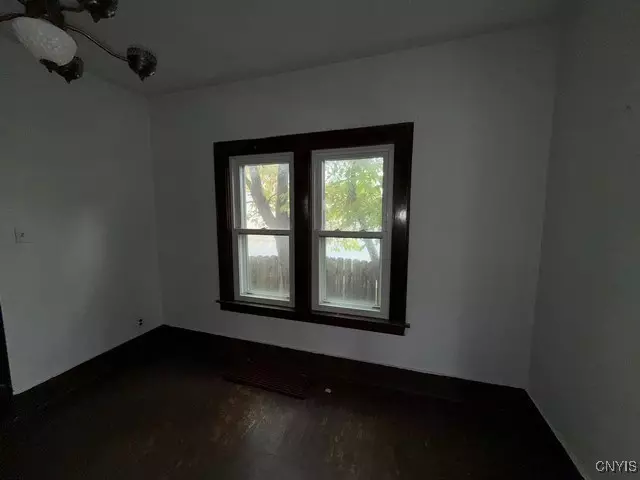  108 Malden Rd, Salina, NY 13211 photo 5