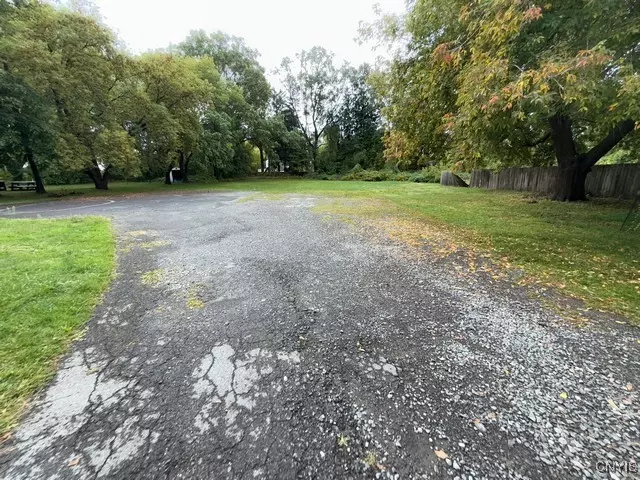 108 Malden Rd, Salina, NY 13211 photo 9