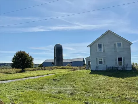 18750 Waite Rd, Hounsfield, NY 13606