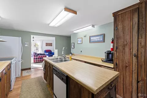 Kitchen - 22 Macarthur Rd, Lysander, NY 13027 photo 4 of 8