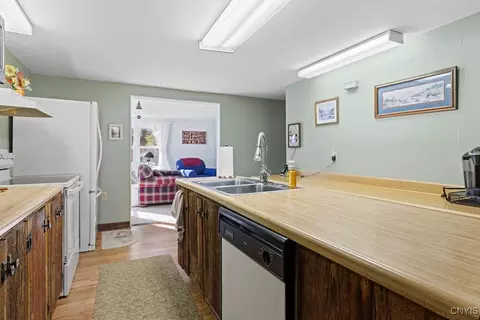 Kitchen - 22 Macarthur Rd, Lysander, NY 13027 photo 7 of 8