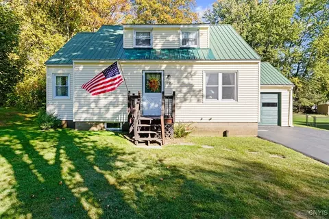 Exterior - 22 Macarthur Rd, Lysander, NY 13027 photo 2 of 6