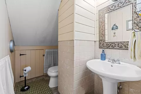 Bath - 22 Macarthur Rd, Lysander, NY 13027 photo 5 of 5