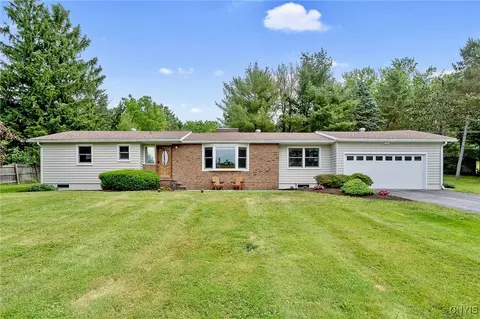 2380 E Lake Rd, Spafford, NY 13152
