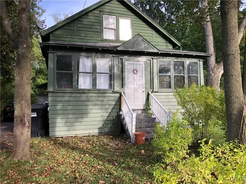 185 Clyde Ave, Syracuse, NY 13207