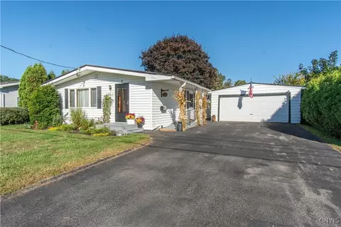 3 Judith St, Massena, NY 13662