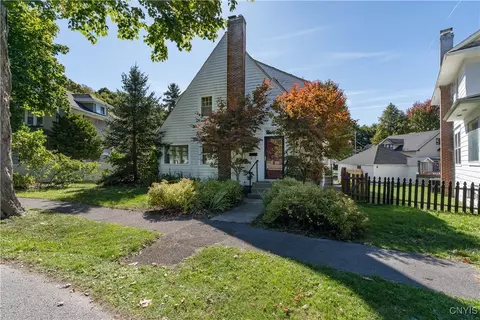 312 Park Dr W, Watertown, NY 13601