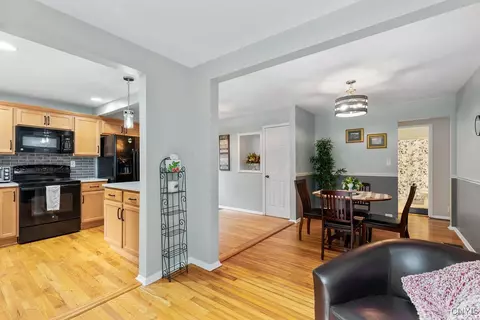39 Brooks Pl, Lysander, NY 13027 photo 16