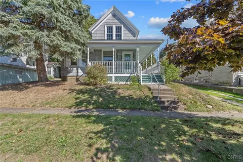 203 E 5th St, Oswego, NY 13126