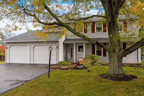 4034 Libra Ln, Liverpool, NY 13090