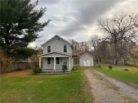 1055 Lake Rd, Oneida, NY 13421