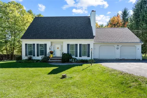 5457 Amidon Rd, Lafayette, NY 13084