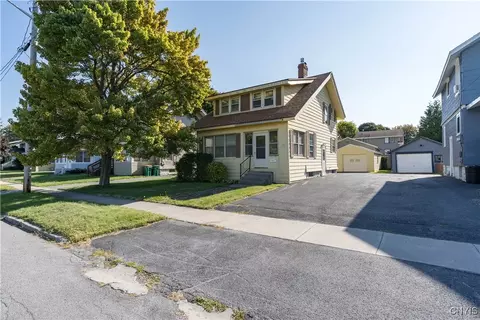 131 Girard Ave, Watertown, NY 13601