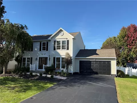 6299 Tanker Trl, Cicero, NY 13039