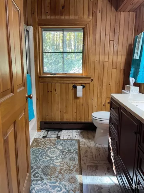 Bath - 1476 Crescent Ave, Oneida, NY 13421 photo 4 of 4