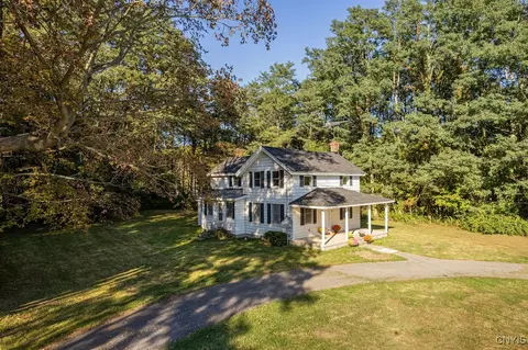 222 W Myers Rd, Oswego, NY 13126