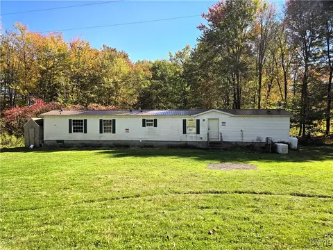 11762 Hayes Rd, Florence, NY 13316