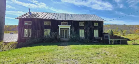 4555 Elwood Rd, Taylor, NY 13040