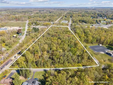 Monahan Place, Oneida, NY 13421