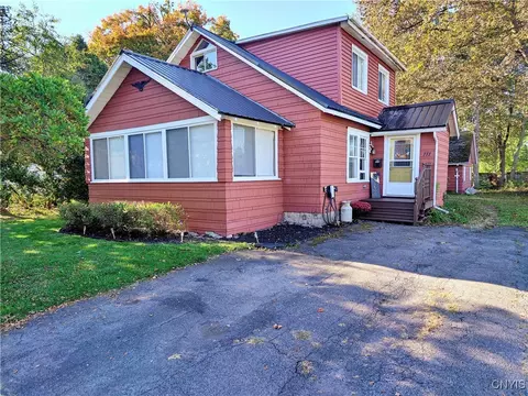111 W Campbell Ave, Sherrill, NY 13461
