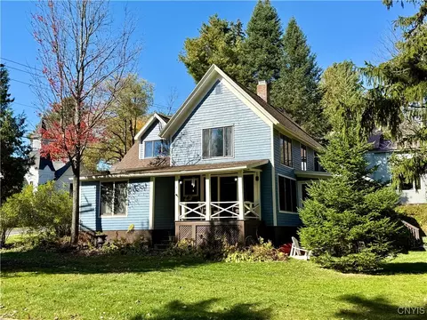 1 Front St, Wanakena, NY 13695