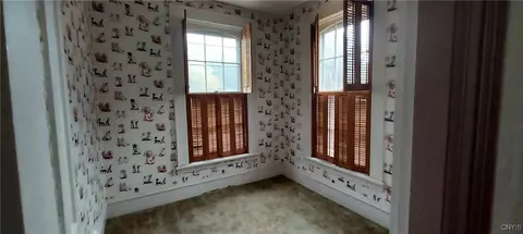 Bedroom - 5 Easterly Ave, Auburn, NY 13021 photo 3 of 4