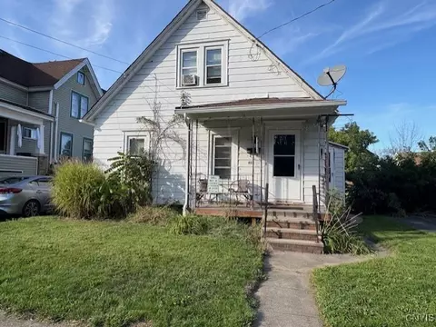 402 Laforte Ave, Syracuse, NY 13207