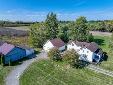 5547 Mobbs Rd, Fleming, NY 13021