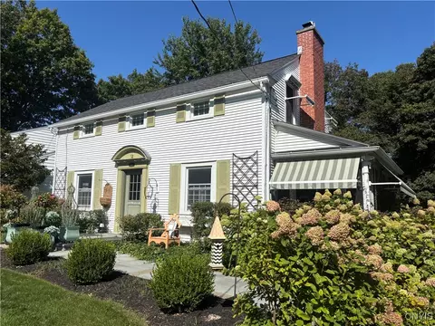 420 Winkworth Pkwy, Syracuse, NY 13215