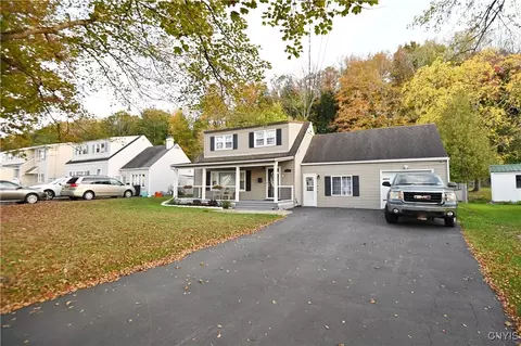 1406 Hillside Rd, Utica, NY 13501
