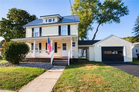 521 Francis St, Herkimer, NY 13350
