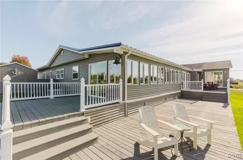 35303 State Route 12e, Cape Vincent, NY 13618