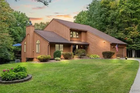 3421 Griffin Rd, Onondaga, NY 13215