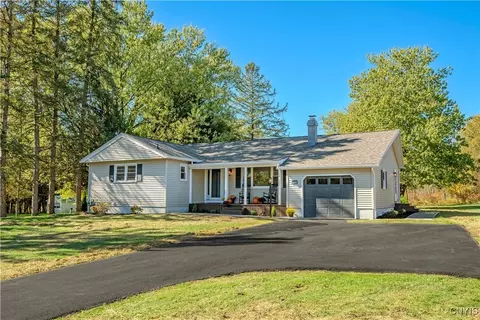 6545 Fox Rd, Marcy, NY 13403