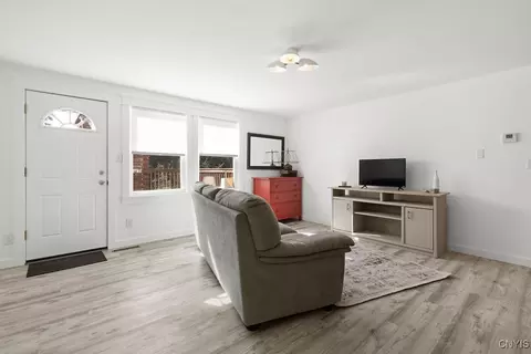 Living - 3675 Chainmaker, Baldwinsville, NY 13027 photo 1 of 4