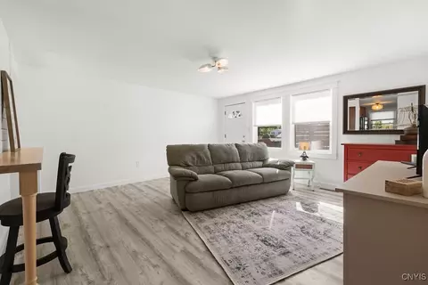 Living - 3675 Chainmaker, Baldwinsville, NY 13027 photo 3 of 4